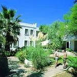 Atrium Hotel