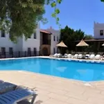 מלון Atrium 3*