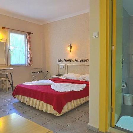 Atrium Szálloda 3*