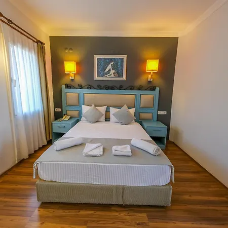 Atrium Hotel