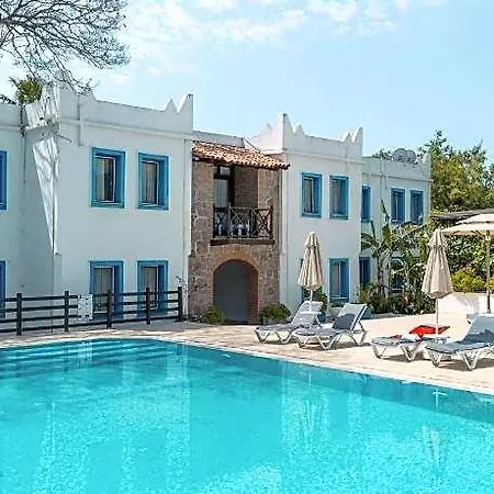 Atrium 3*